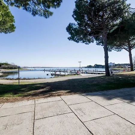 Chez Claude & Isabelle - Joli Climatise Avec Parking Et Piscine Daire *